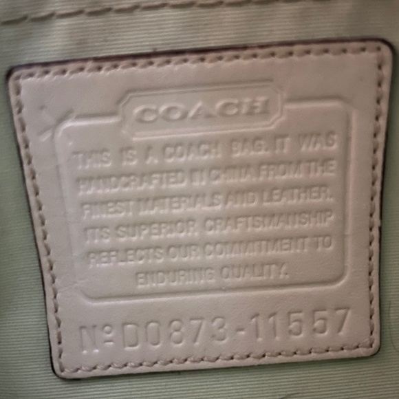 Coach Hampton Madeline Signature Canvas & Leather Purse - Picture 4 of 6